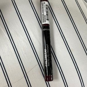 Lipstick color stay revlon